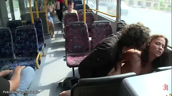 XXX Bound Euro slut fucked in public bus μέγα ταινίες
