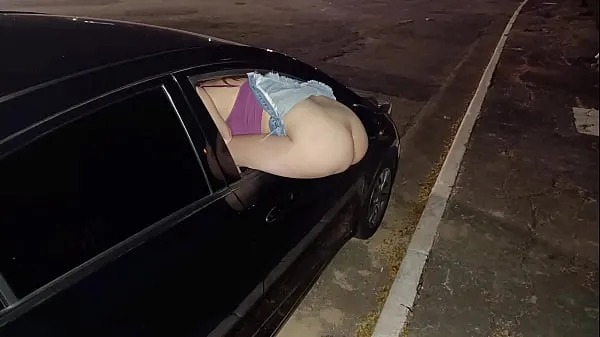XXX Wife ass out for strangers to fuck her in public mega film