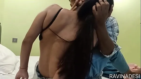 XXX Desi queen Ravina sucking big indian cock and fucked by him أفلام ضخمة